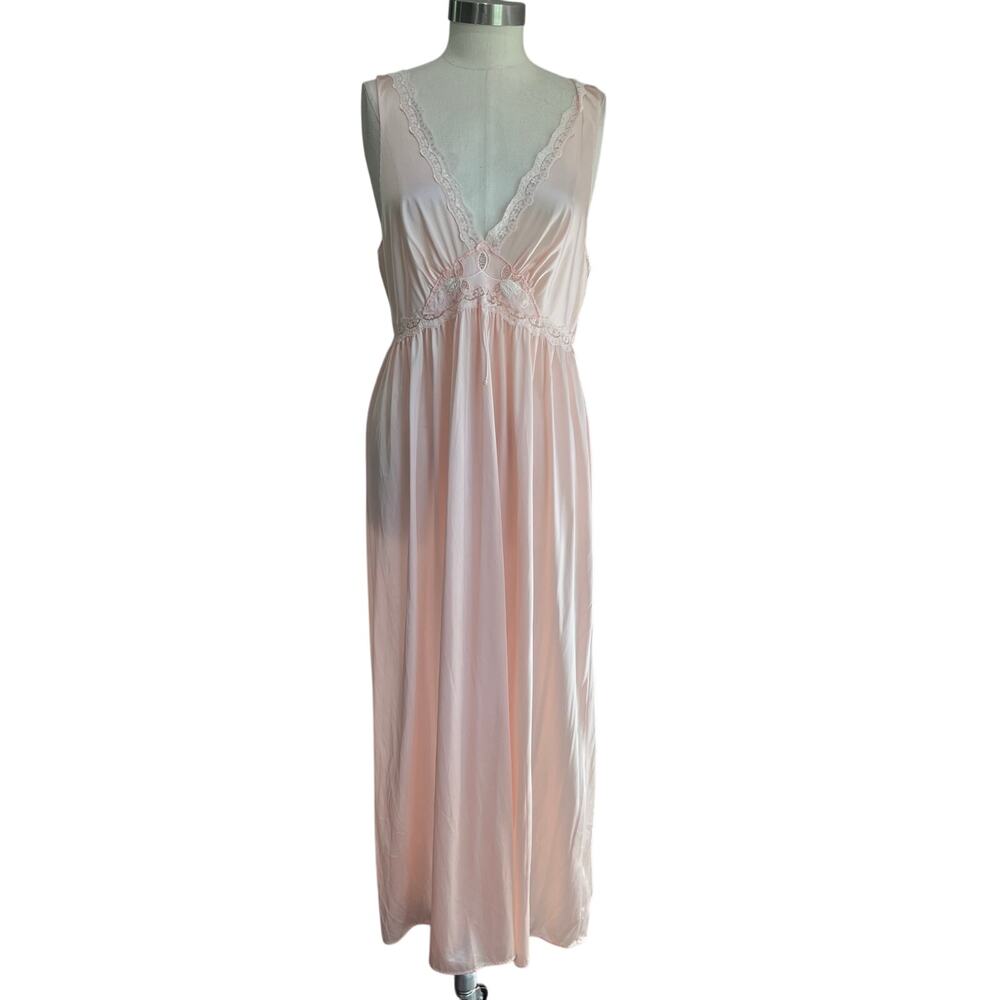 Lorriane 1980s Vintage Pink Nylon Lace Sweep Romantic Slip‎ Nightgown Size L